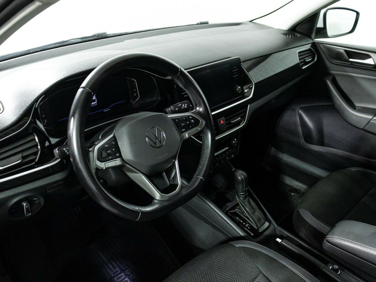Volkswagen Polo б/у, 2020, Роботизированная. Фото: #10