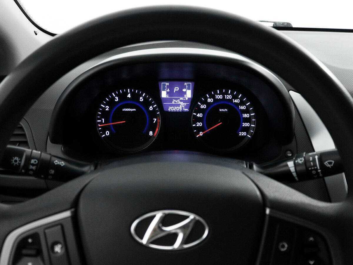 Hyundai Solaris б/у, 2016, Автоматическая. Фото: #14