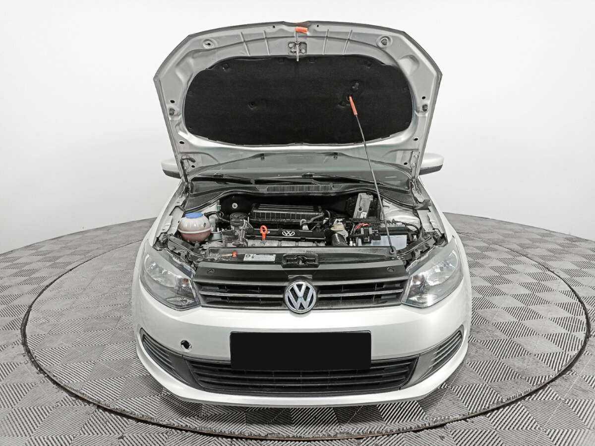 Volkswagen Polo б/у, 2013, Механическая. Фото: #8