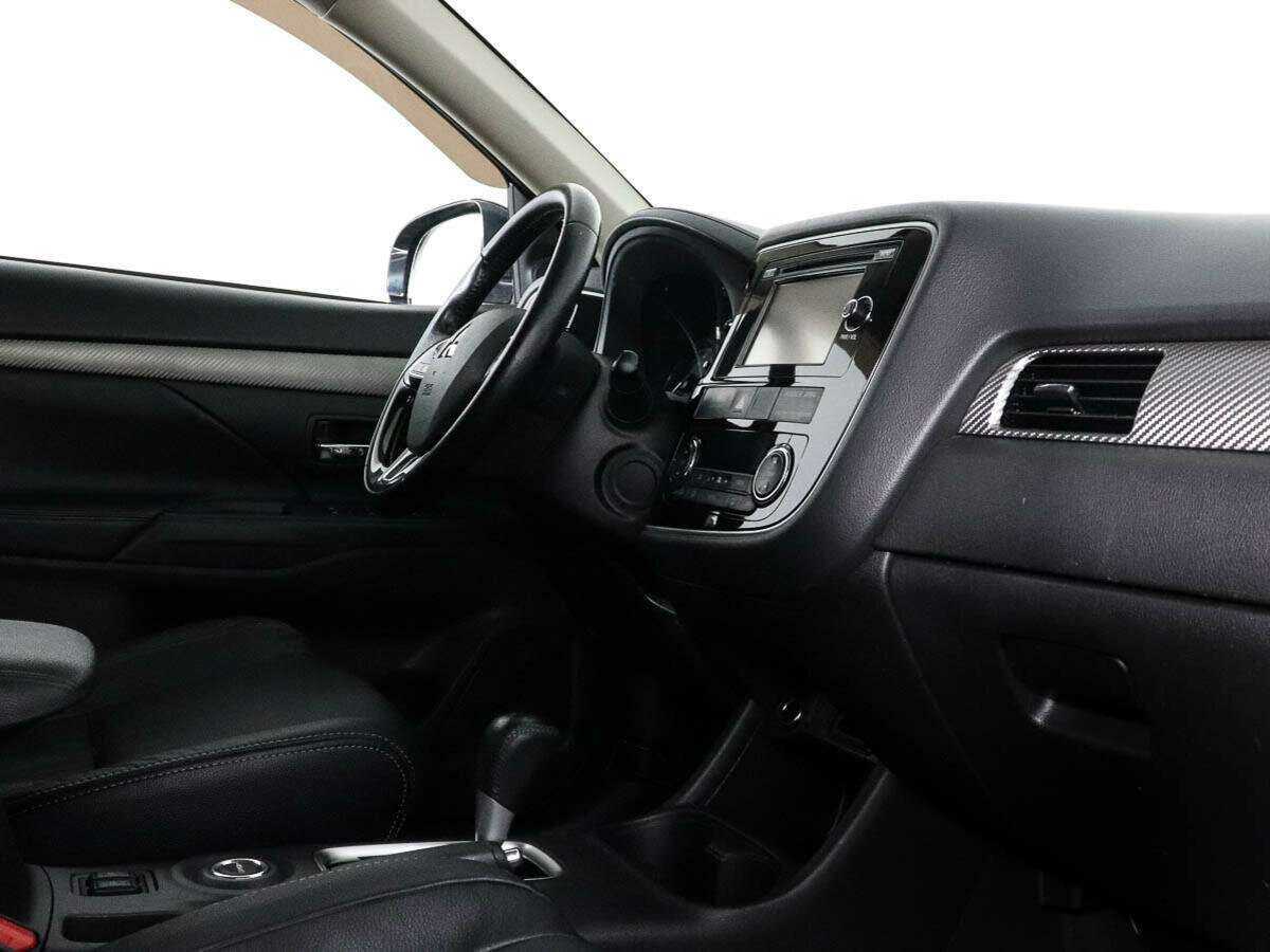 Mitsubishi Outlander б/у, 2015, Вариатор. Фото: #6