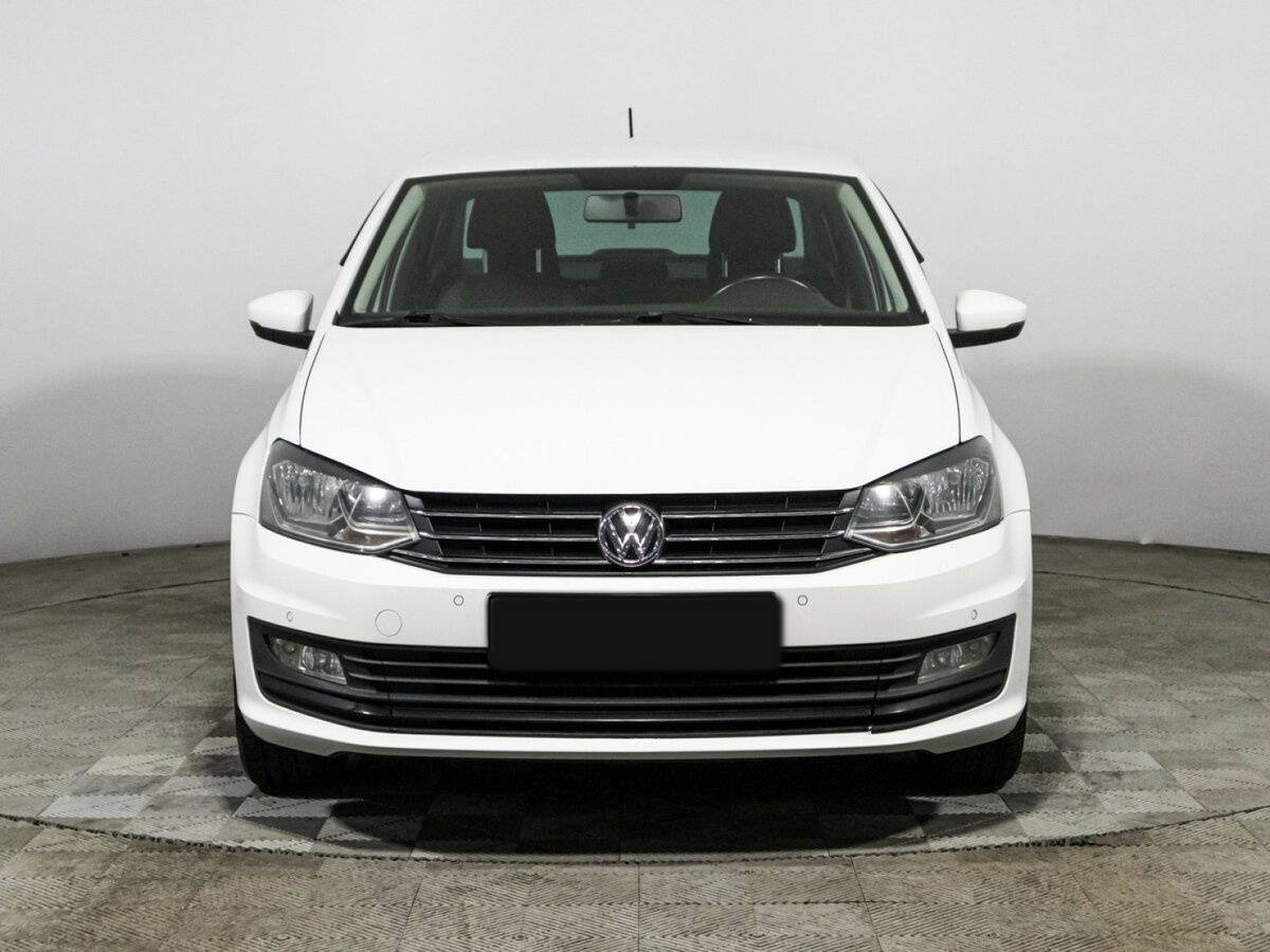Volkswagen Polo б/у, 2018, Роботизированная. Фото: #1