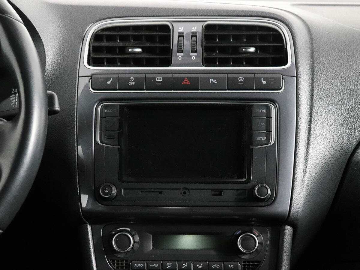 Volkswagen Polo б/у, 2020, Роботизированная. Фото: #11