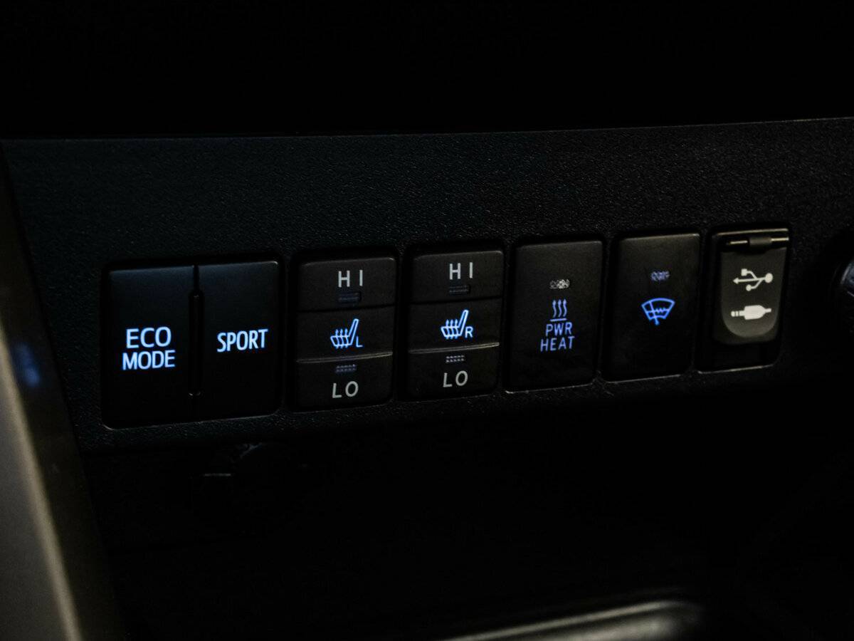 Toyota RAV4 б/у, 2015, Автоматическая. Фото: #11