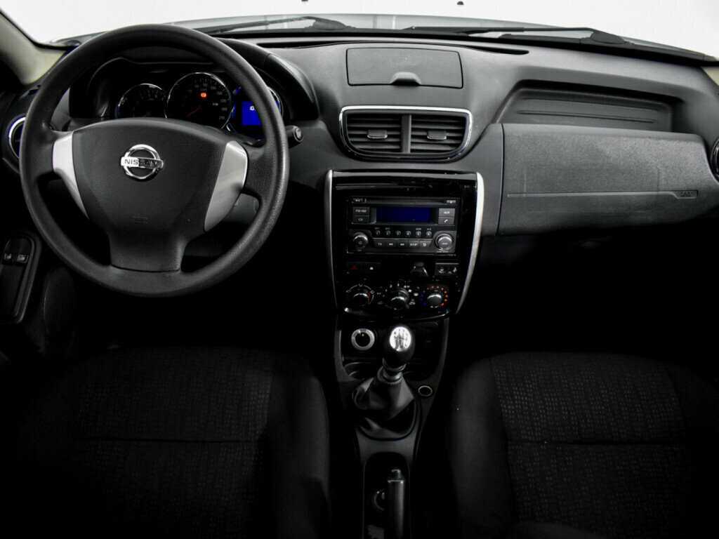 Nissan Terrano б/у, 2016, Механическая. Фото: #8