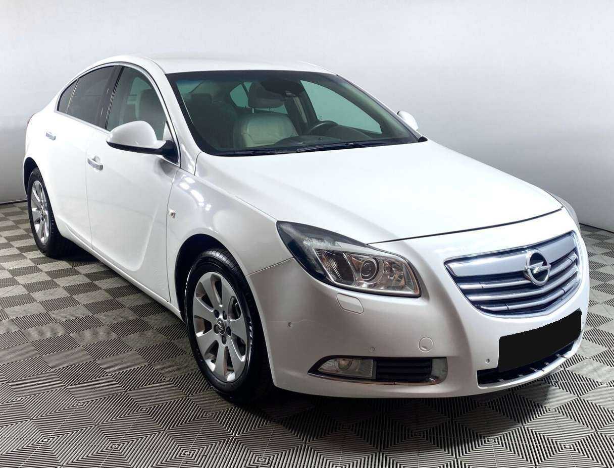 Opel Insignia б/у, 2013, Автоматическая. Фото: #2