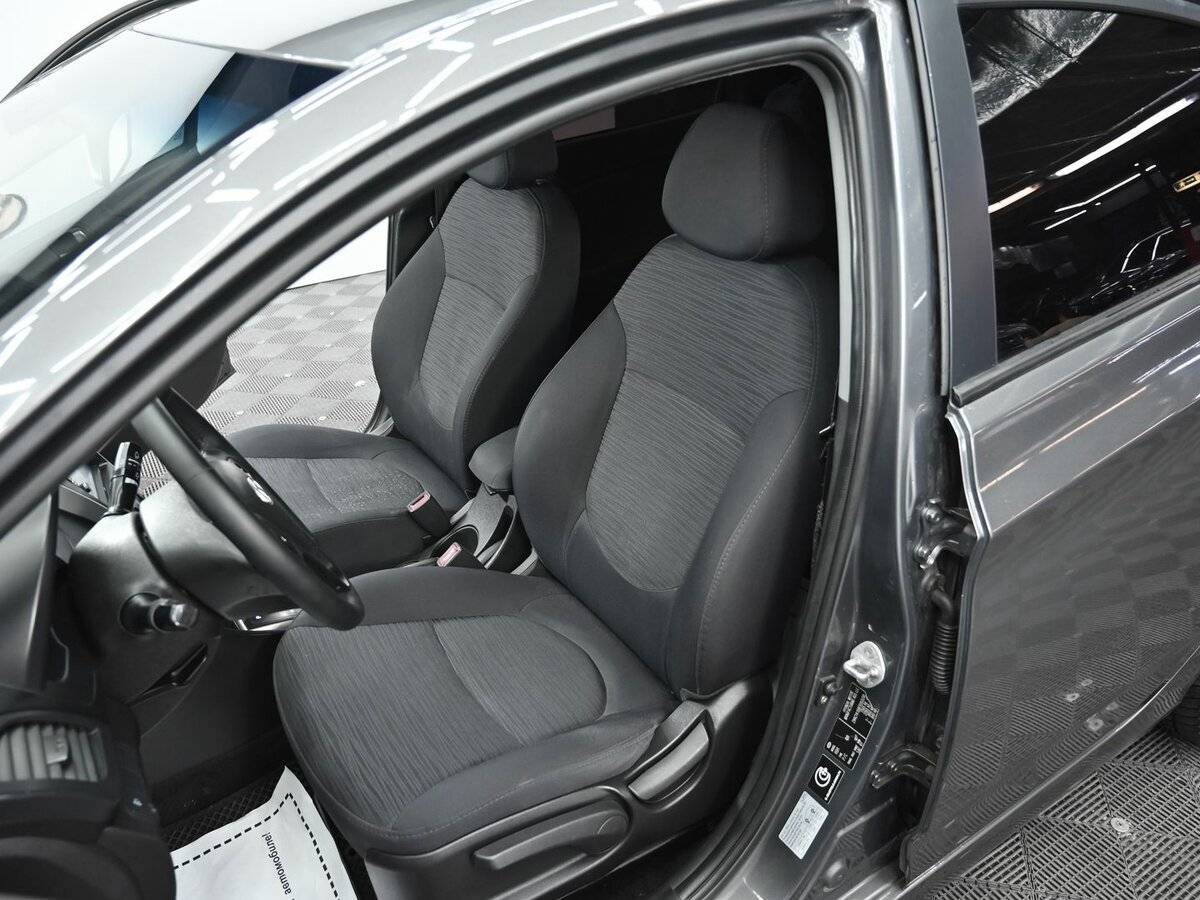 Hyundai Solaris б/у, 2014, Автоматическая. Фото: #4