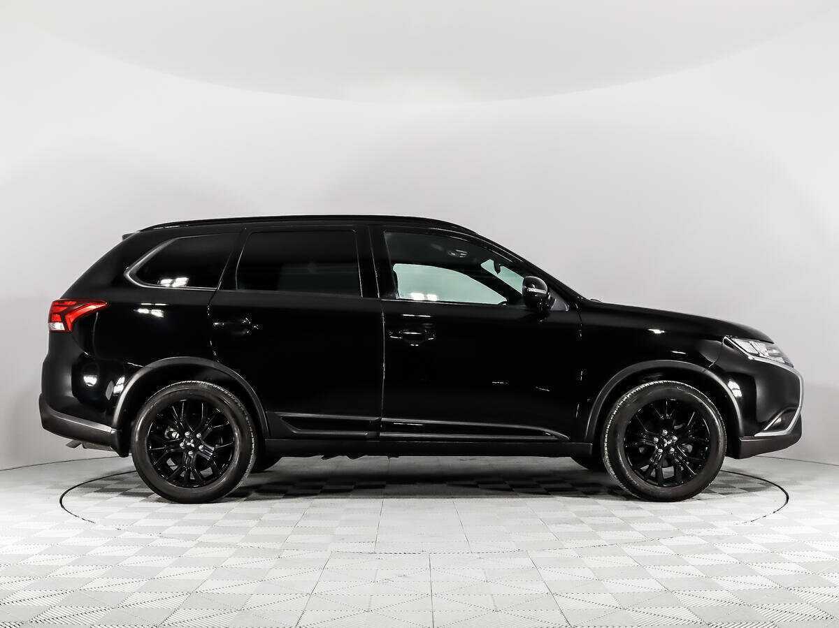 Mitsubishi Outlander б/у, 2021, Вариатор. Фото: #3