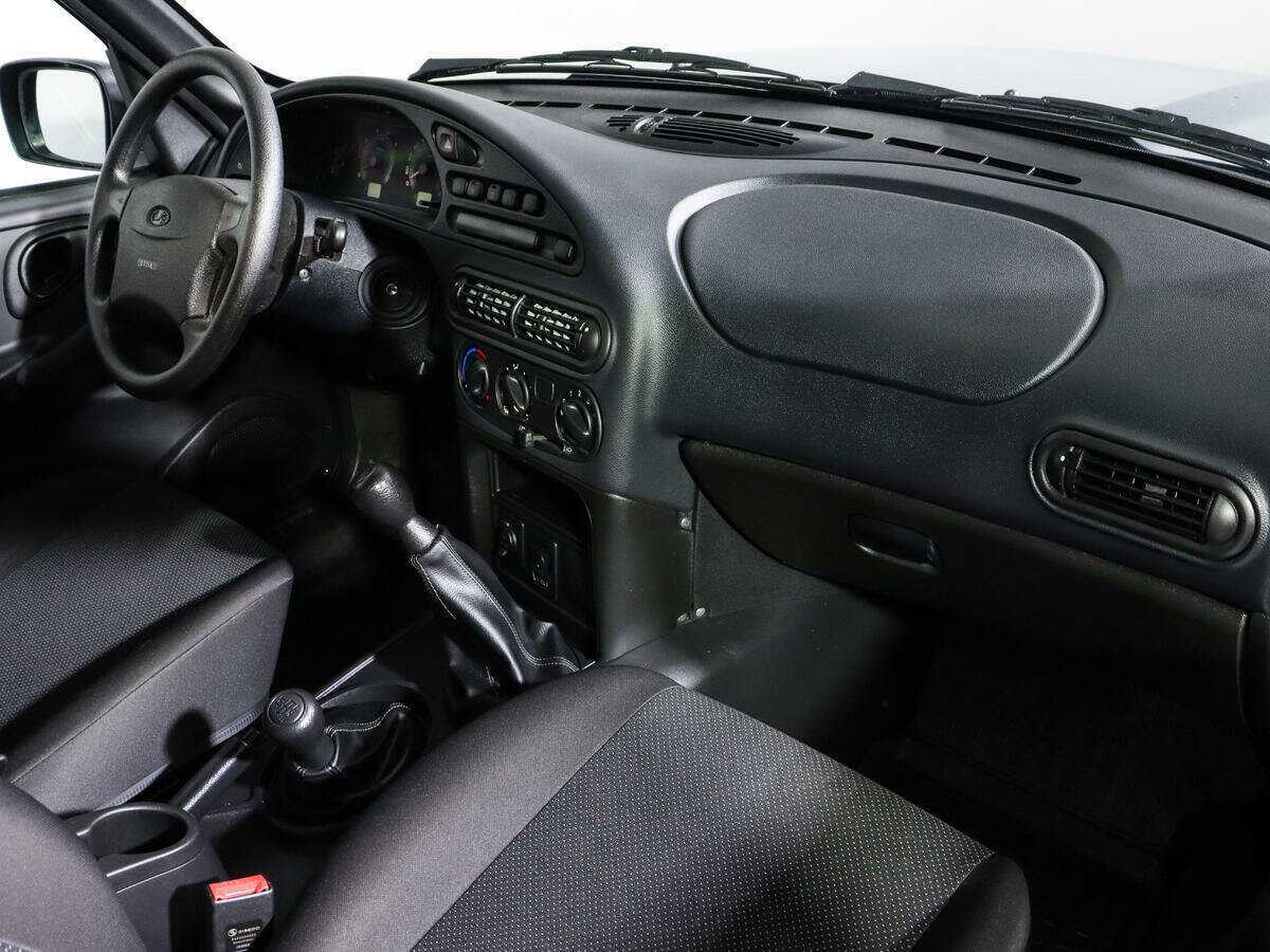 Lada (ВАЗ) Niva б/у, 2022, Механическая. Фото: #7