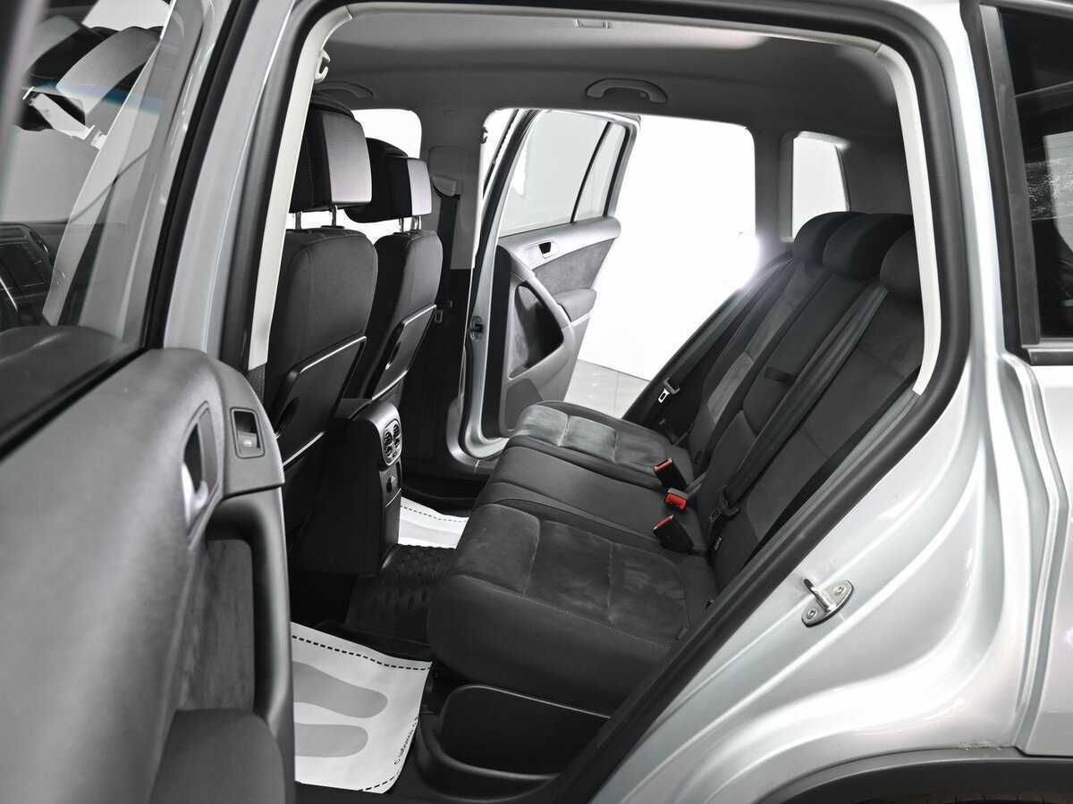 Volkswagen Tiguan б/у, 2016, Автоматическая. Фото: #14