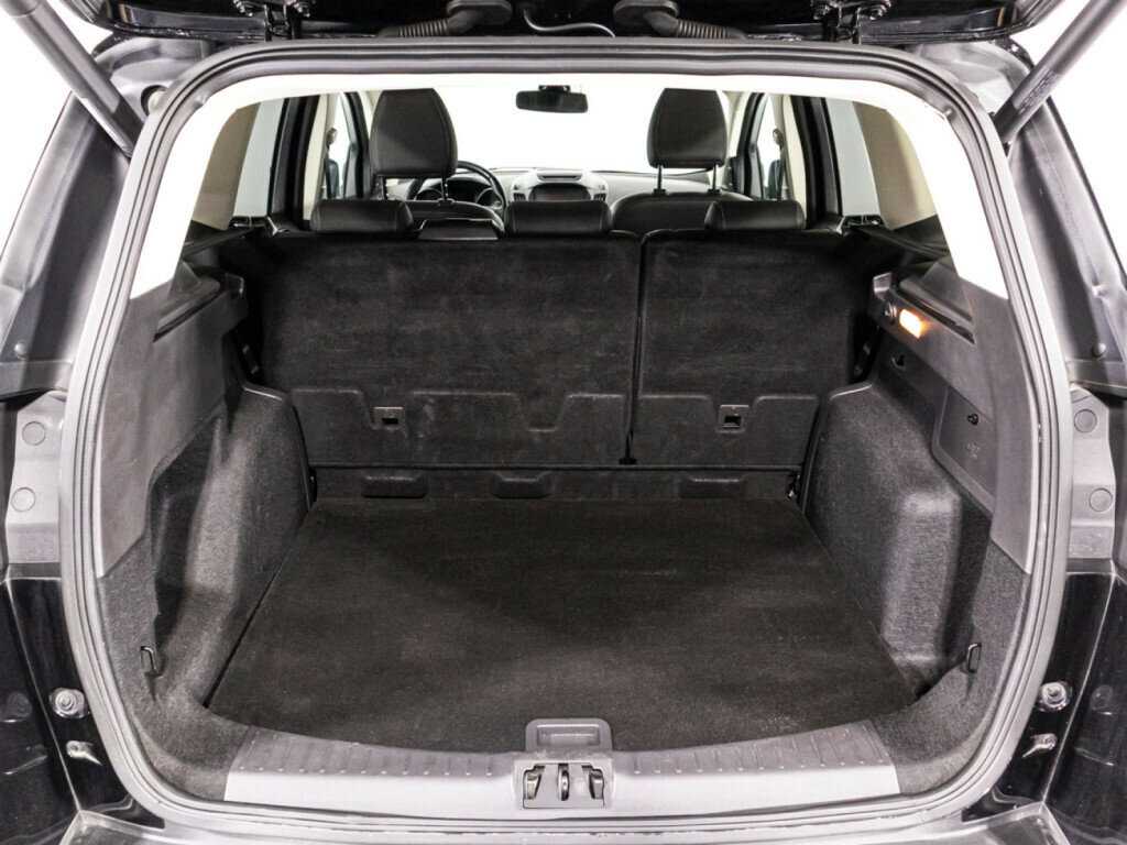 Ford Kuga б/у, 2017, Автоматическая. Фото: #14