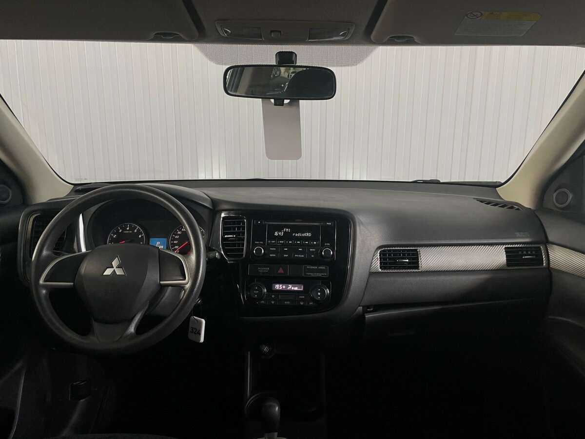 Mitsubishi Outlander б/у, 2013, Вариатор. Фото: #8