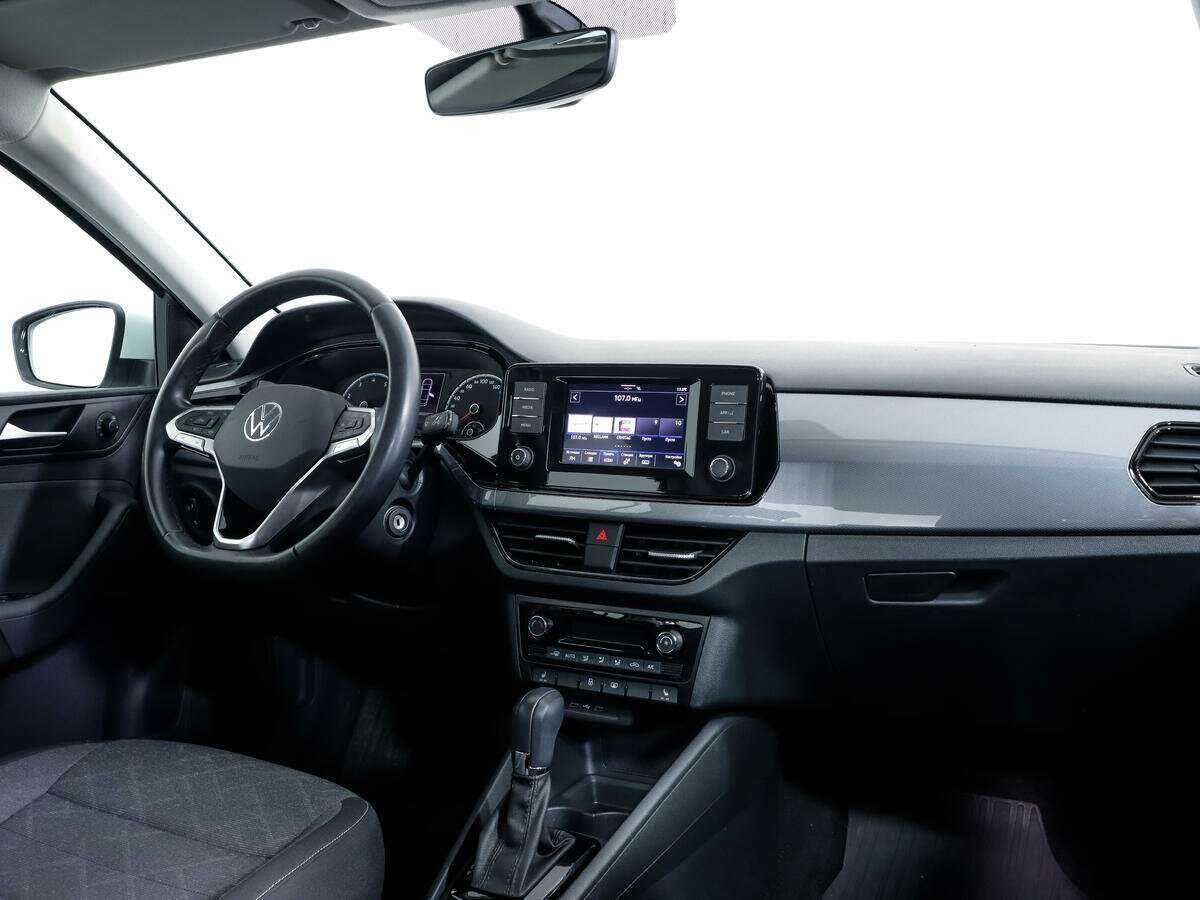 Volkswagen Polo б/у, 2022, Автоматическая. Фото: #8