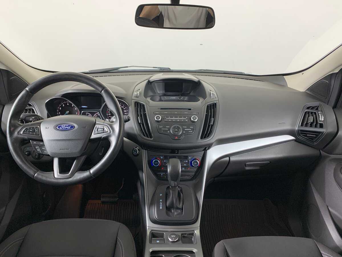 Ford Kuga б/у, 2017, Автоматическая. Фото: #12