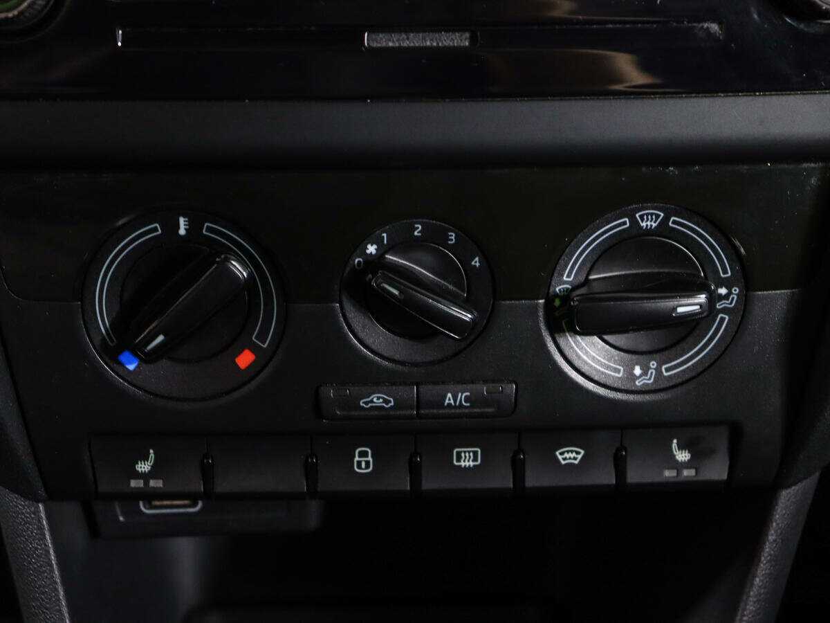 Skoda Rapid б/у, 2019, Механическая. Фото: #13