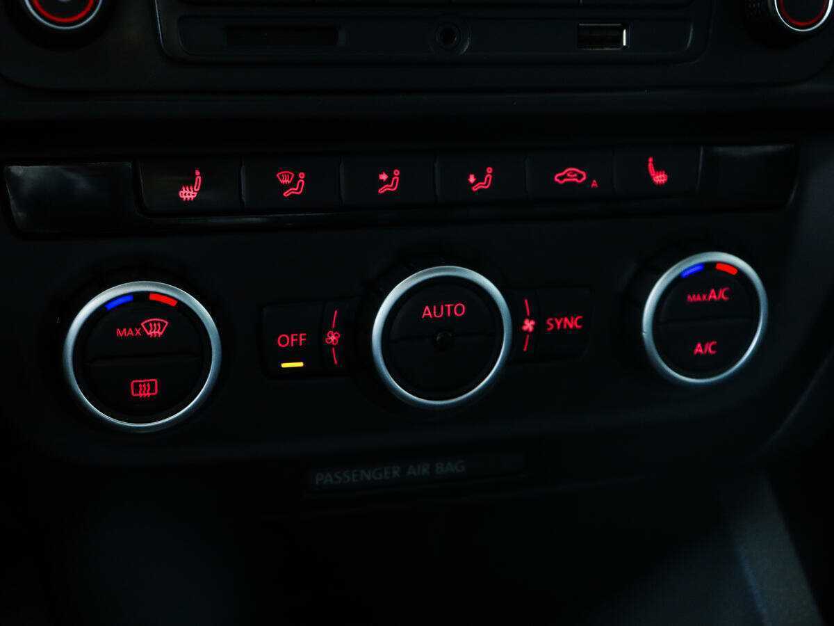 Volkswagen Jetta б/у, 2014, Автоматическая. Фото: #14