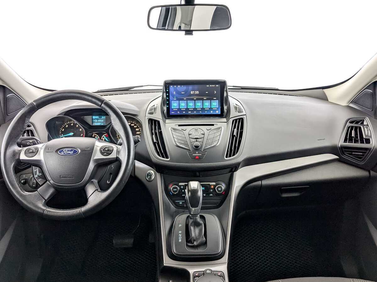 Ford Kuga б/у, 2016, Автоматическая. Фото: #11