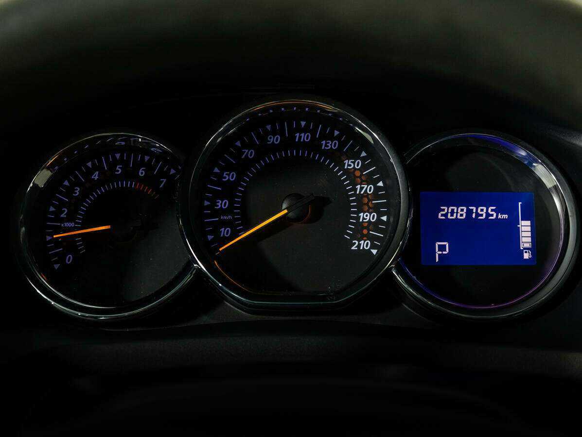 Renault Sandero б/у, 2015, Автоматическая. Фото: #10