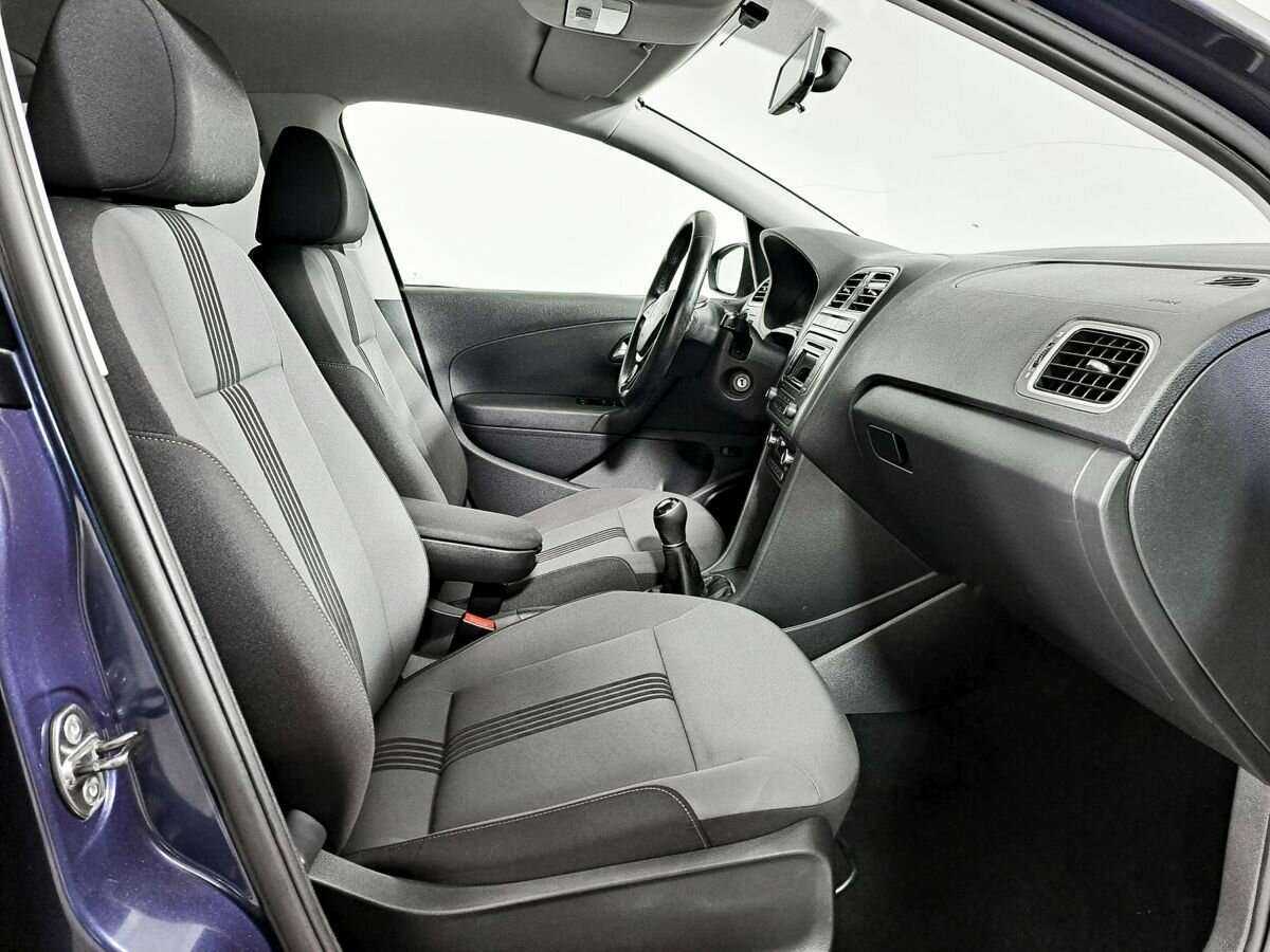 Volkswagen Polo б/у, 2016, Механическая. Фото: #6