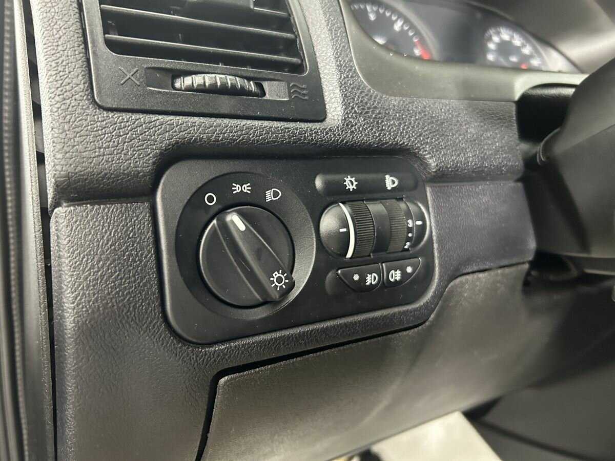 УАЗ Patriot б/у, 2016, Механическая. Фото: #8