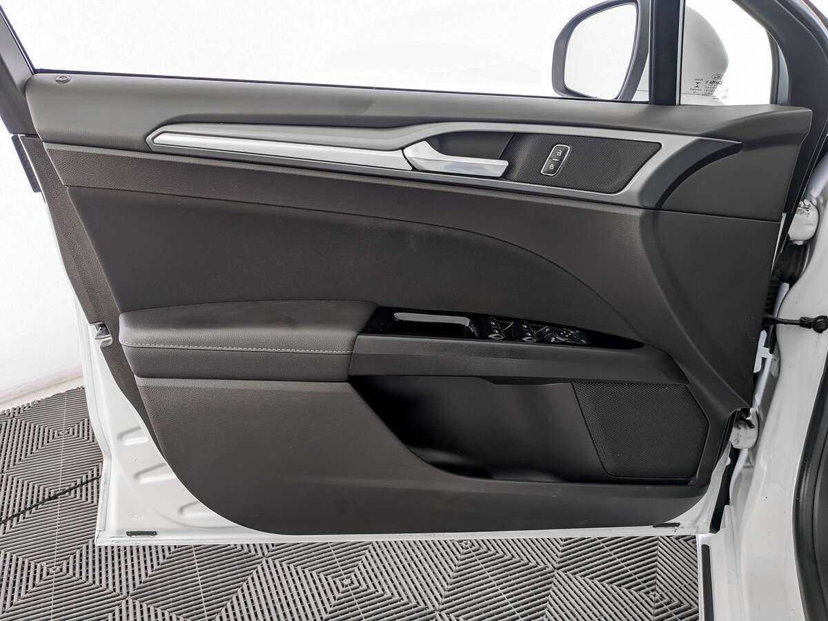 Ford Mondeo б/у, 2017, Автоматическая. Фото: #14