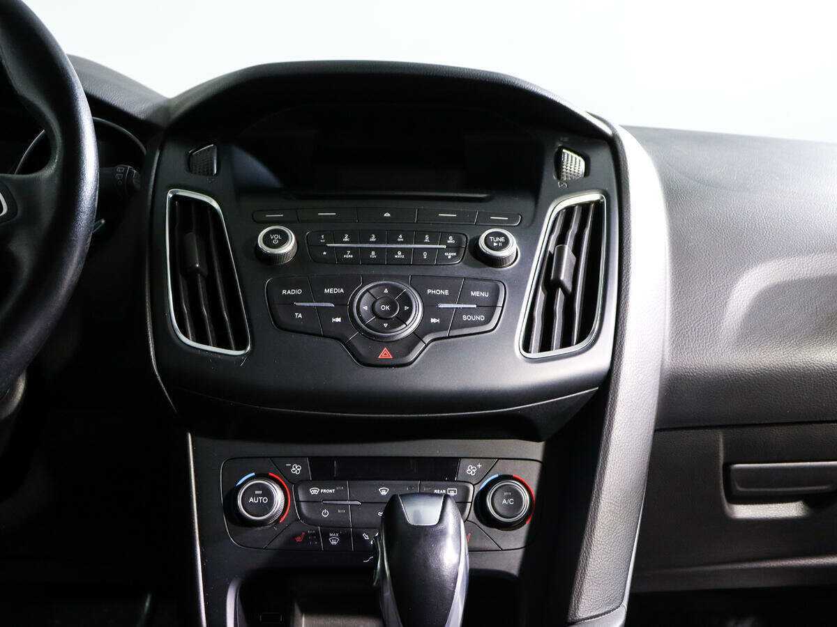 Ford Focus б/у, 2015, Роботизированная. Фото: #10