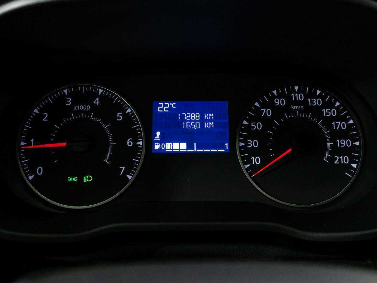 Renault Duster б/у, 2021, Механическая. Фото: #11