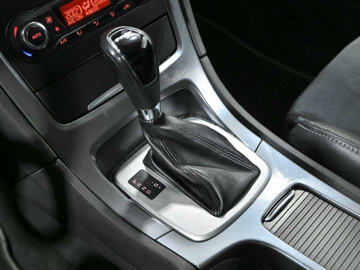 Ford Mondeo б/у, 2012, Роботизированная. Фото: #10