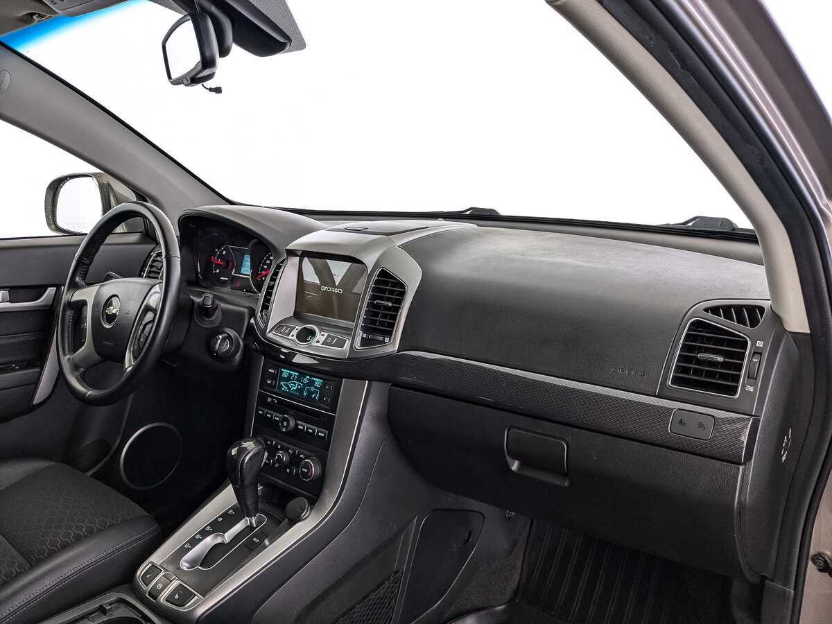 Chevrolet Captiva б/у, 2015, Автоматическая. Фото: #8