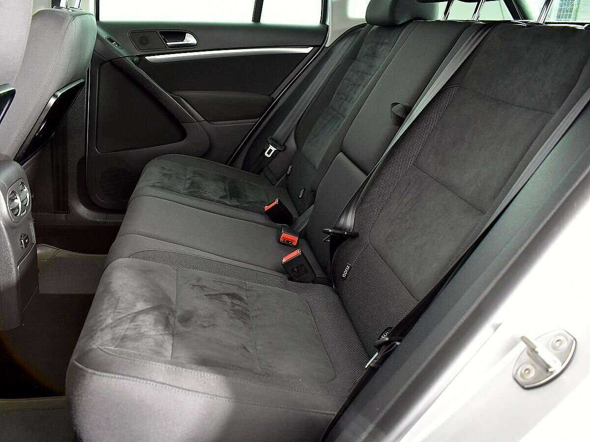 Volkswagen Tiguan б/у, 2012, Автоматическая. Фото: #8