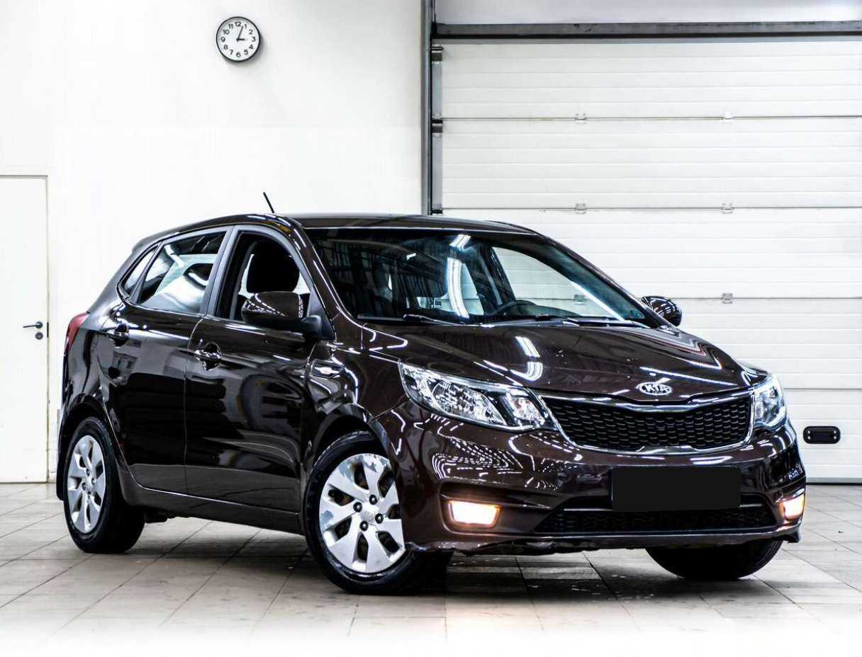 Kia Rio б/у, 2015, Автоматическая. Фото: #1