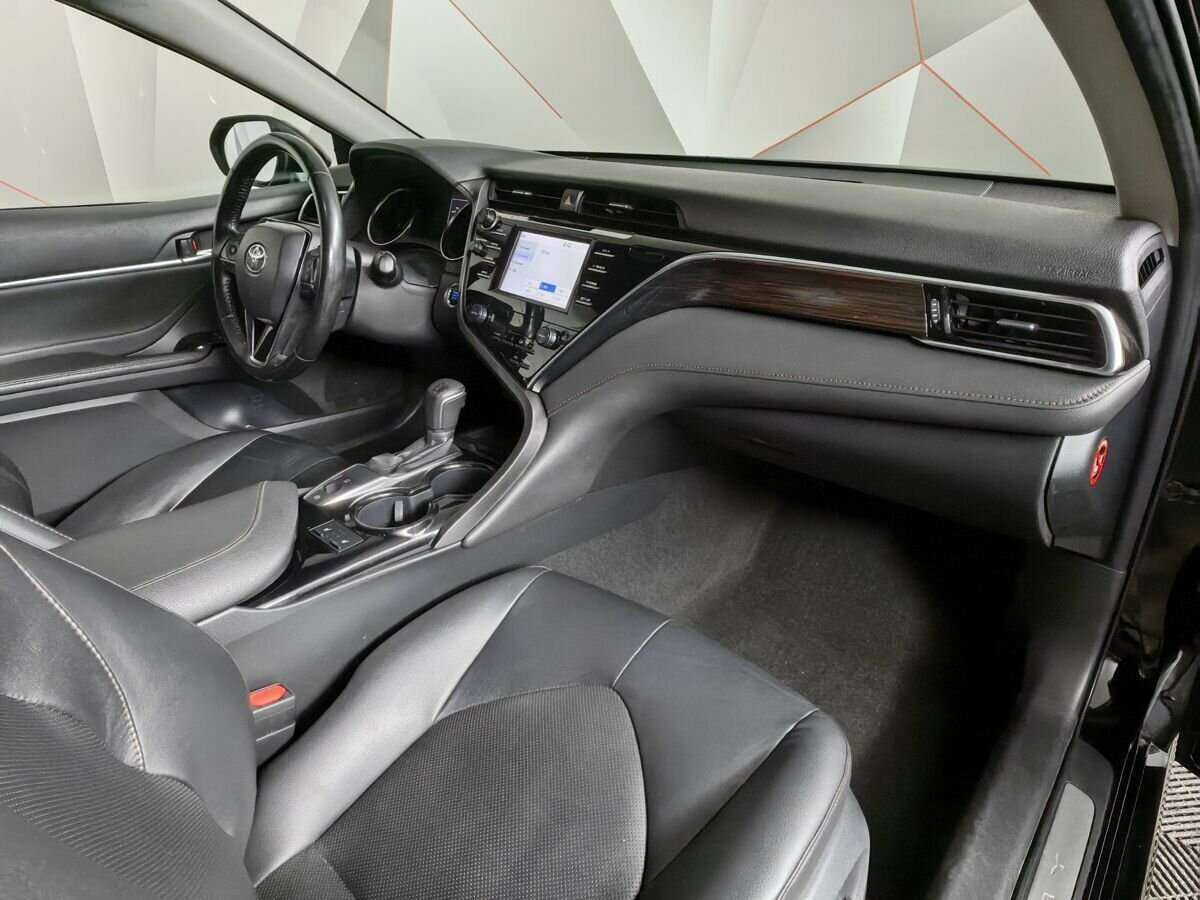 Toyota Camry б/у, 2019, Автоматическая. Фото: #8