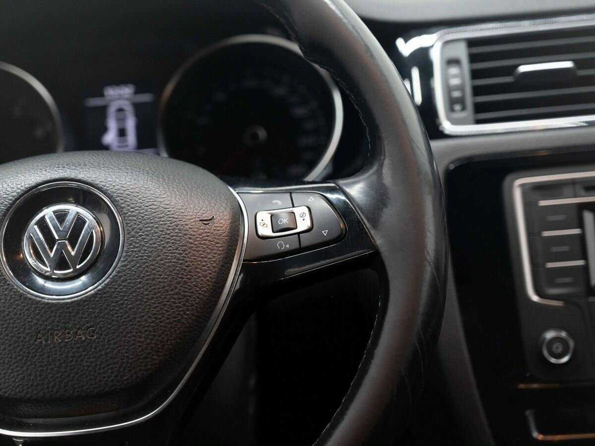 Volkswagen Jetta б/у, 2016, Механическая. Фото: #14