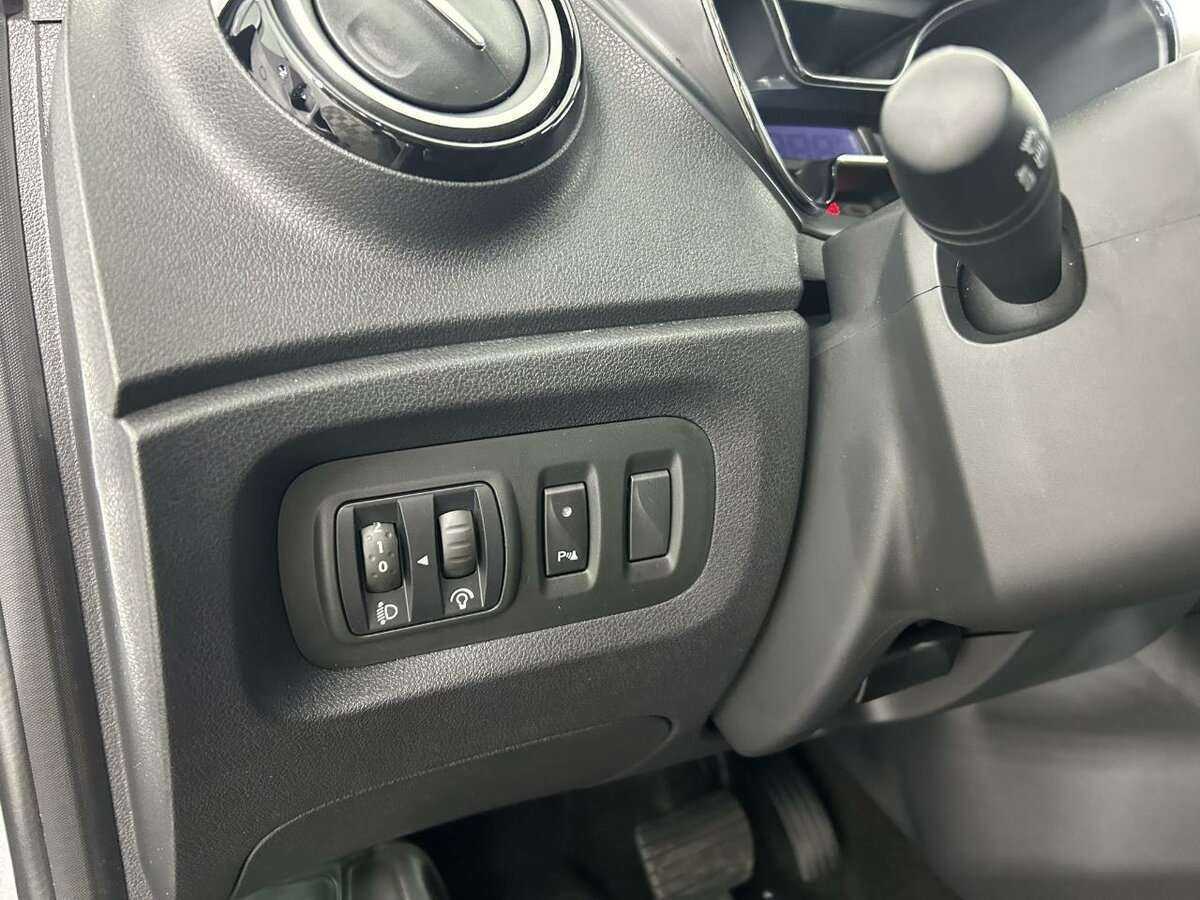 Renault Kaptur б/у, 2017, Вариатор. Фото: #8