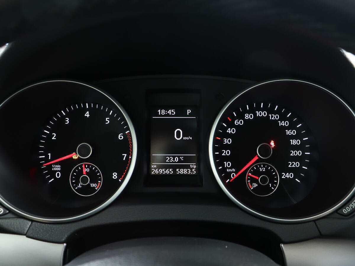 Volkswagen Golf б/у, 2012, Роботизированная. Фото: #9