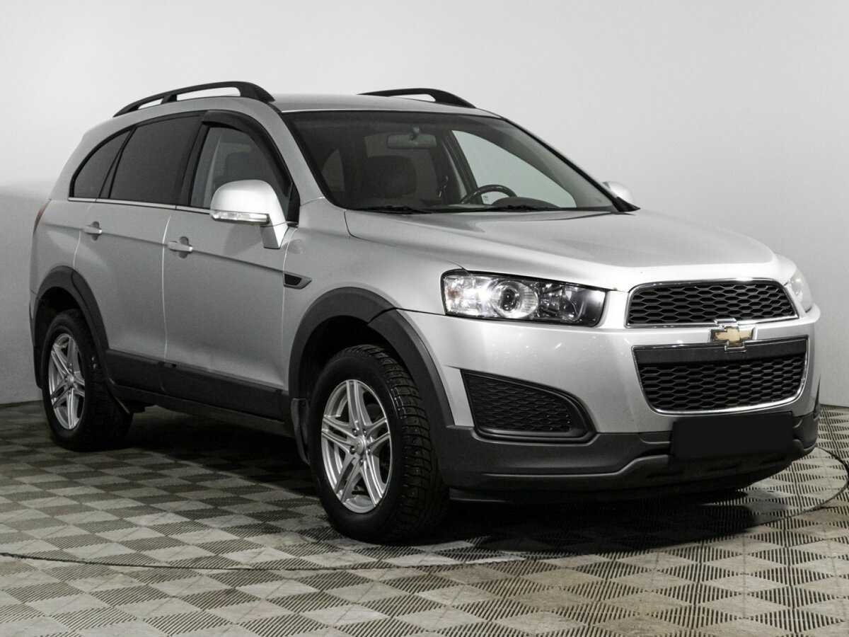 Chevrolet Captiva б/у, 2014, Механическая. Фото: #2