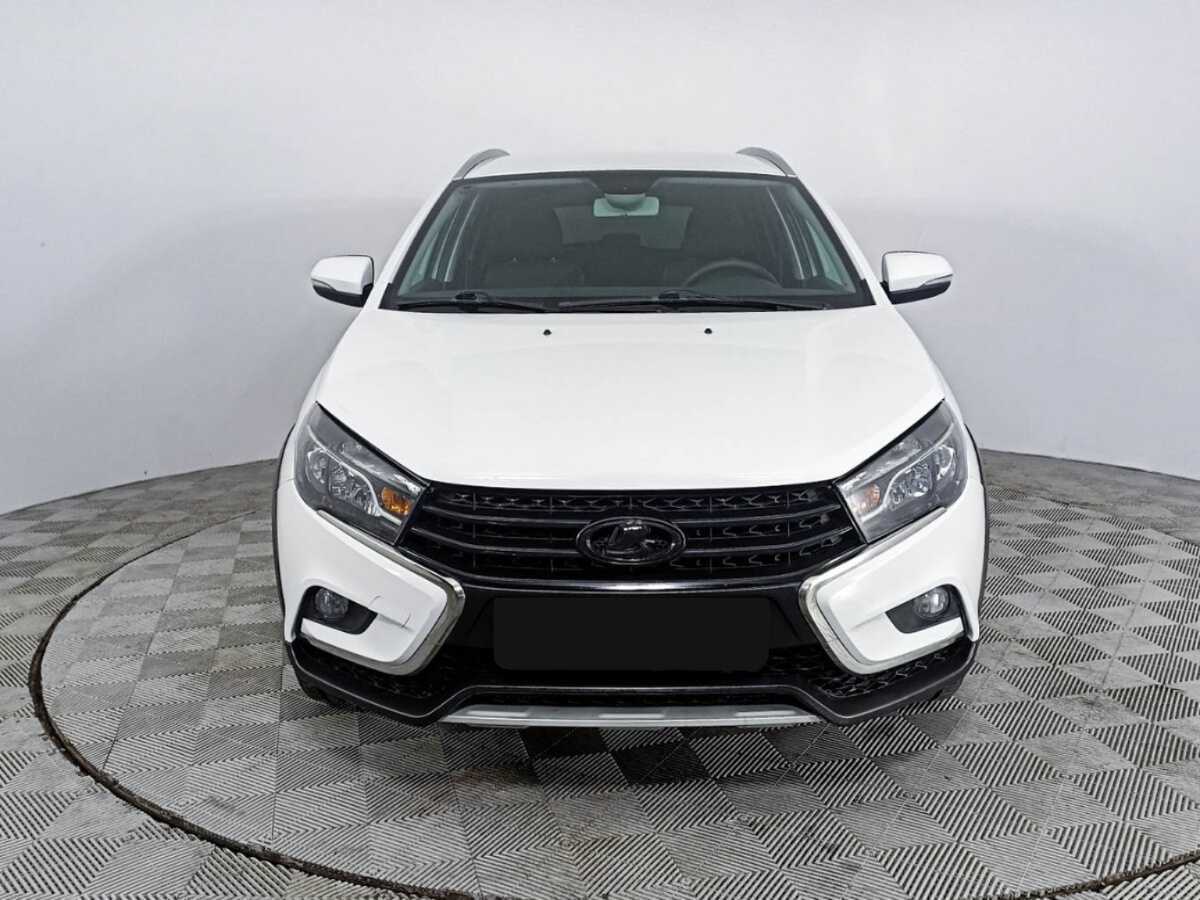 Lada (ВАЗ) Vesta б/у, 2017, Механическая. Фото: #1