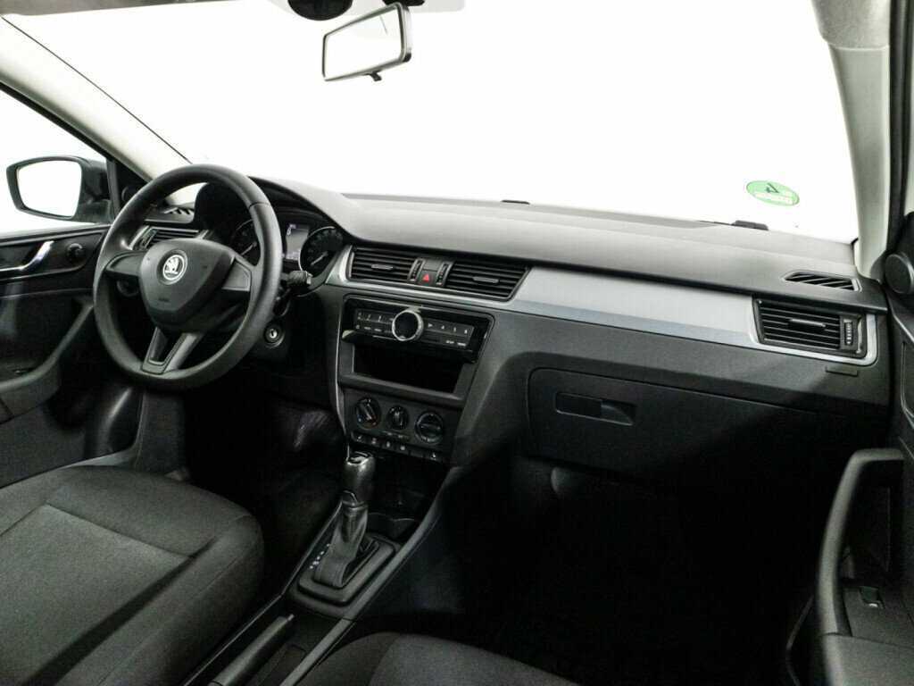 Skoda Rapid б/у, 2017, Автоматическая. Фото: #8