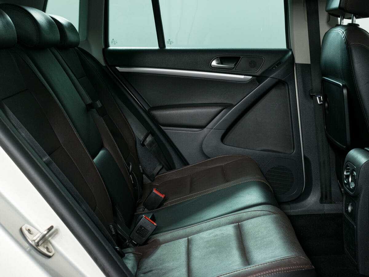 Volkswagen Tiguan б/у, 2013, Роботизированная. Фото: #4