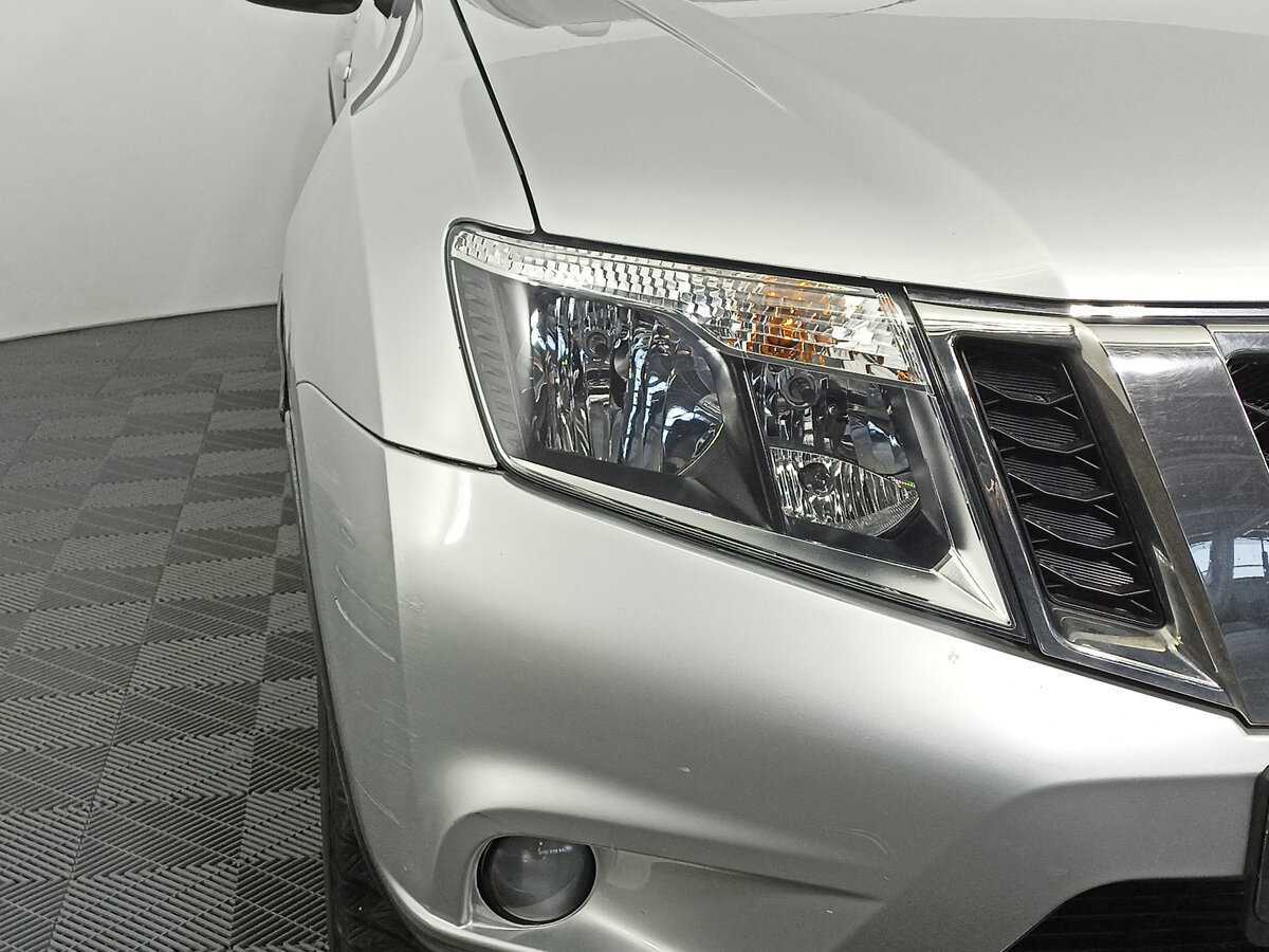 Nissan Terrano б/у, 2015, Автоматическая. Фото: #14