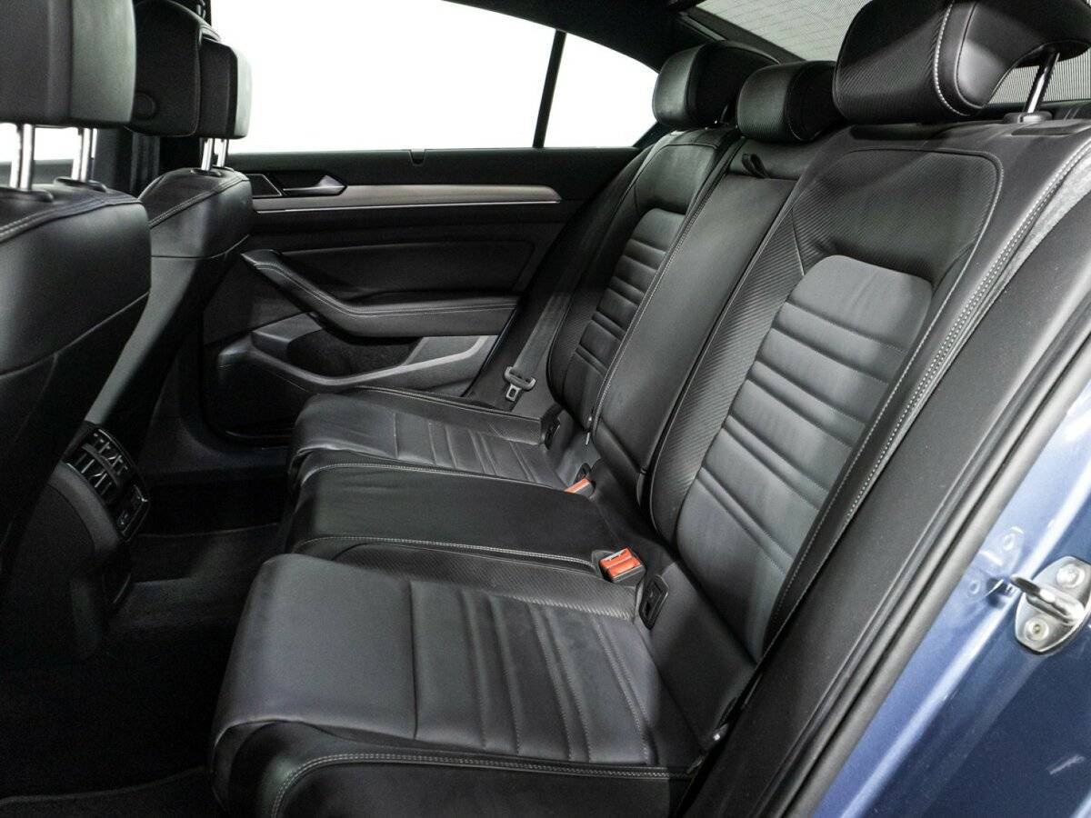 Volkswagen Passat б/у, 2017, Роботизированная. Фото: #9