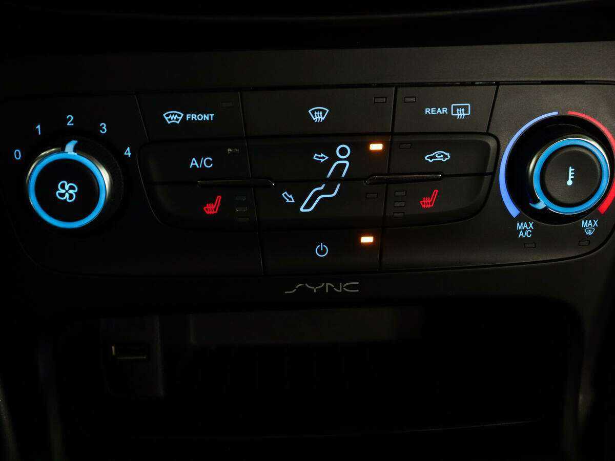 Ford Focus б/у, 2016, Механическая. Фото: #17