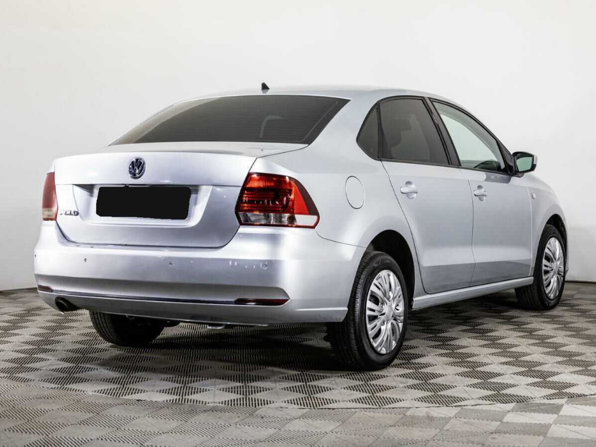 Volkswagen Polo б/у, 2016, Автоматическая. Фото: #4