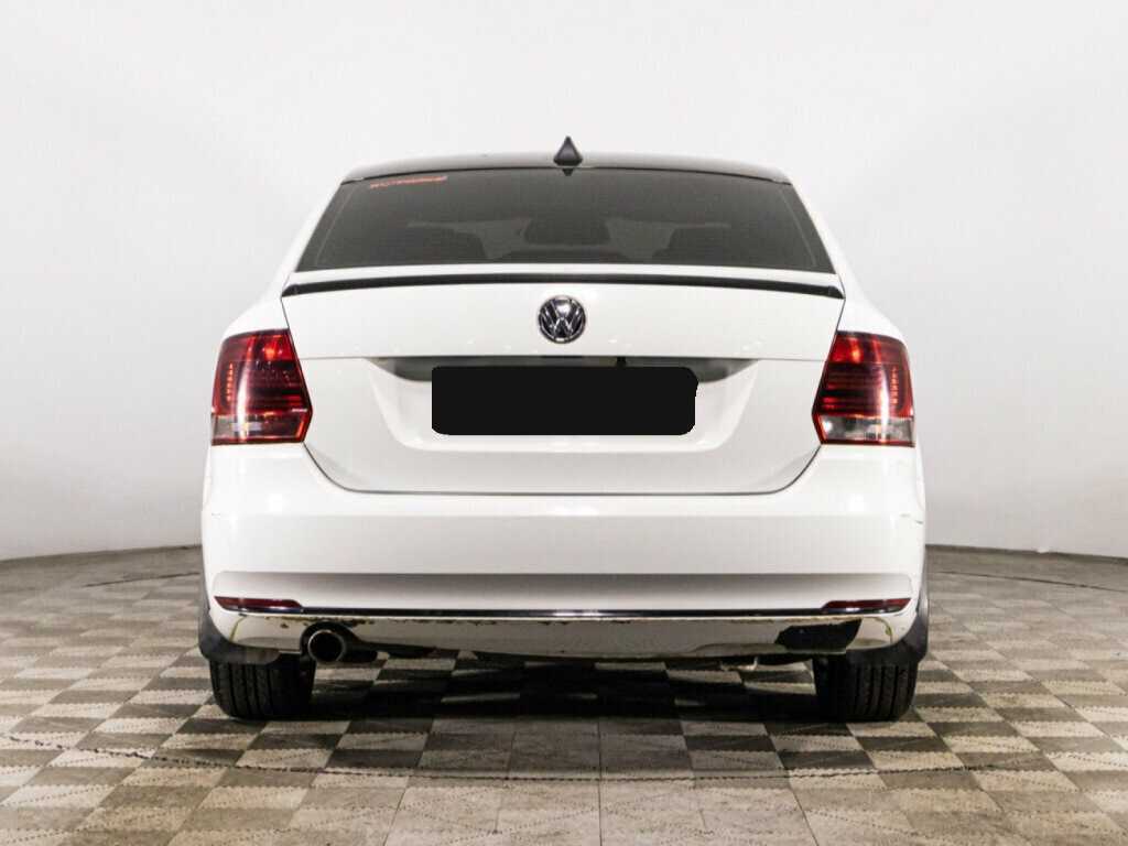 Volkswagen Polo б/у, 2015, Механическая. Фото: #5