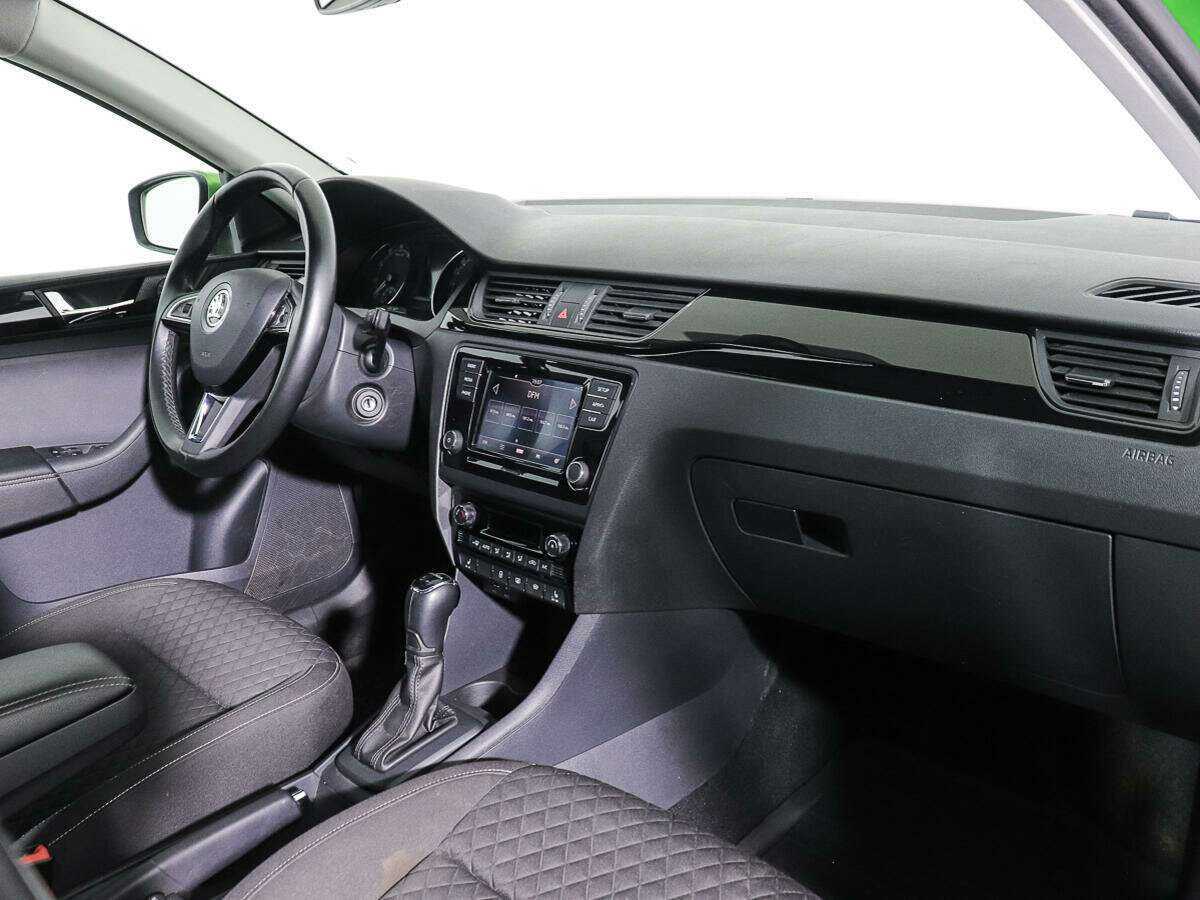 Skoda Rapid б/у, 2017, Автоматическая. Фото: #7