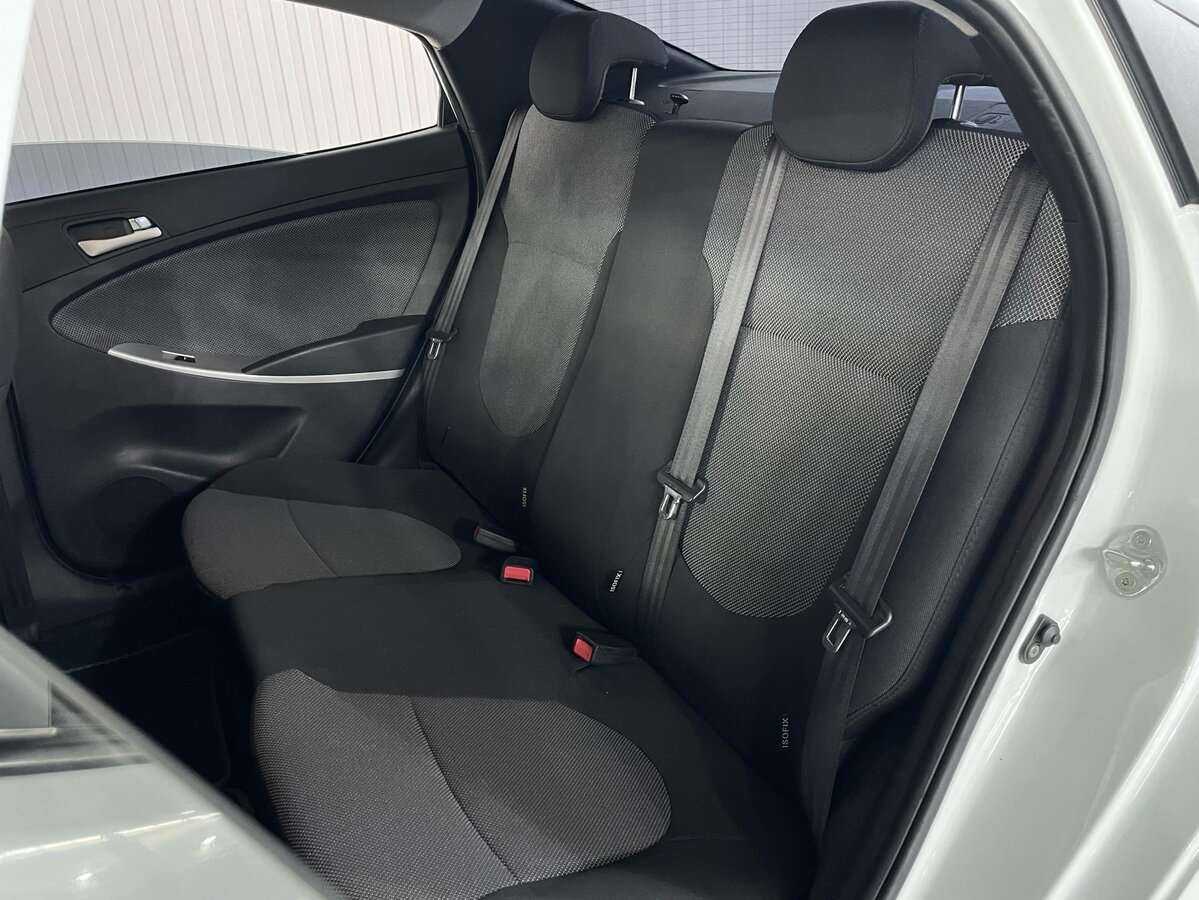 Hyundai Solaris б/у, 2013, Механическая. Фото: #13