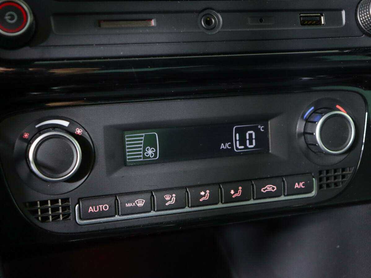 Volkswagen Polo б/у, 2017, Роботизированная. Фото: #14