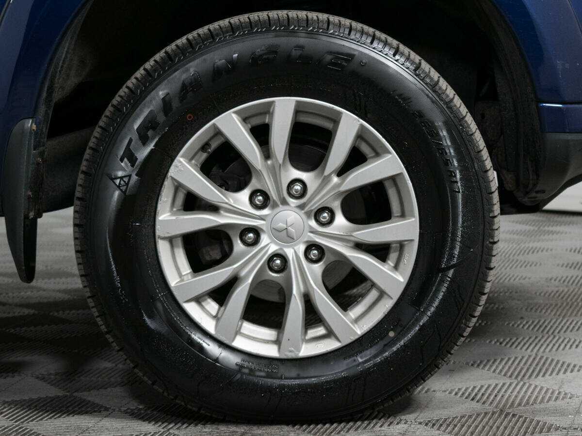 Mitsubishi Pajero Sport б/у, 2013, Автоматическая. Фото: #19