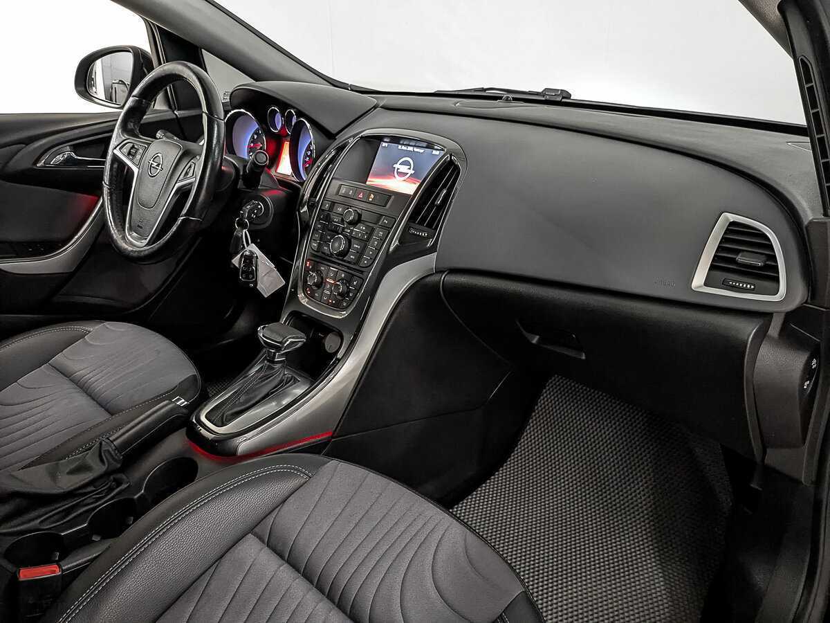 Opel Astra б/у, 2014, Автоматическая. Фото: #10