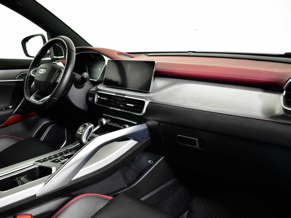 Geely Coolray б/у, 2022, Роботизированная. Фото: #8