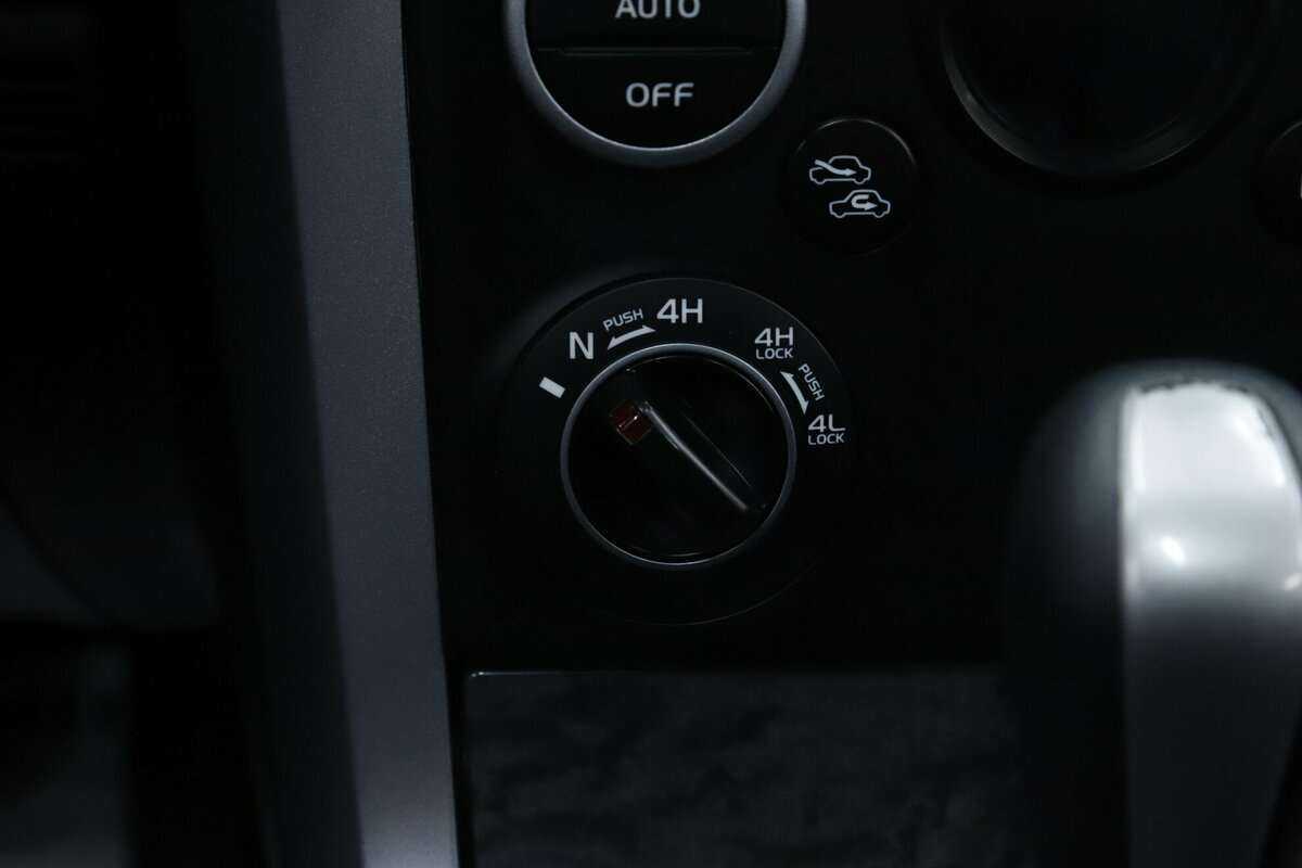 Suzuki Grand Vitara б/у, 2012, Автоматическая. Фото: #13